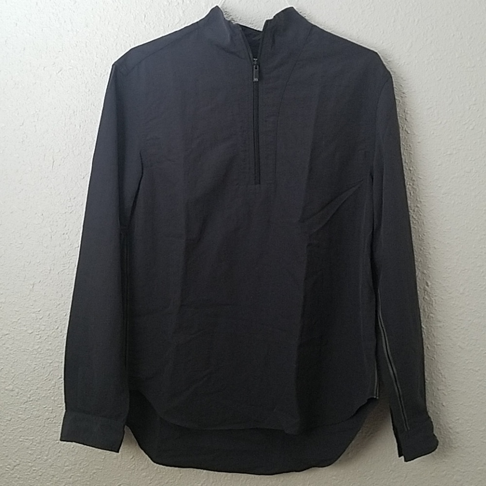 ARMANI EXCHANGE. Top, 100% Nylon, very cool, gray